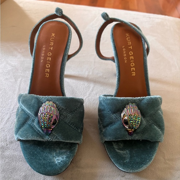 Kurt Geiger Velvet Turquoise Heels 6 - Picture 1 of 4